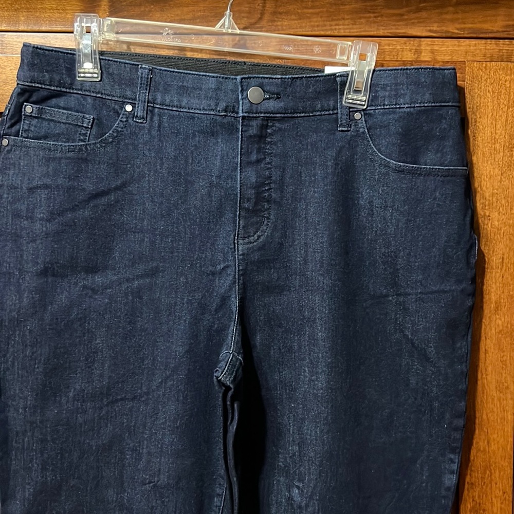 Chico’s Fabulously Slimming jeans
